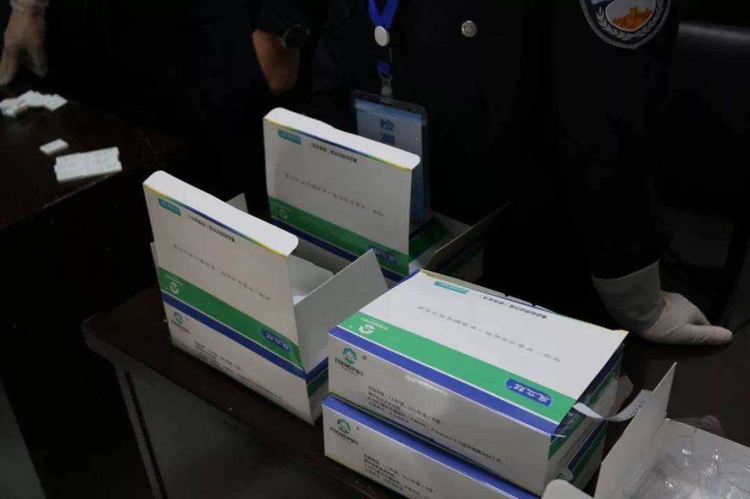 龙山全面开展国家公职人员吸毒检测工作