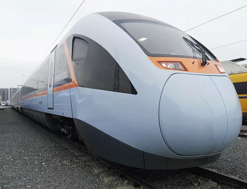 中车长客混合动力动车组cj5e获得准生证