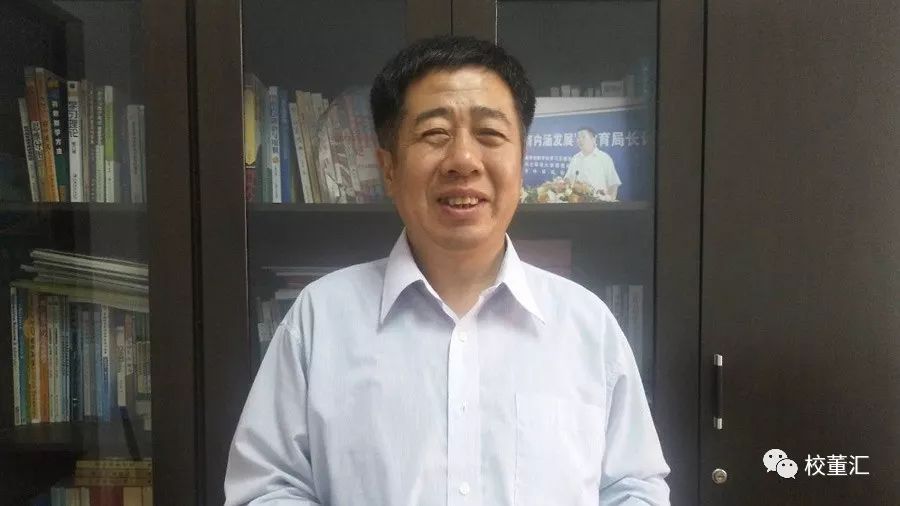 文源 | 计算机教育 信息化论坛作者 | 刘晓中,系