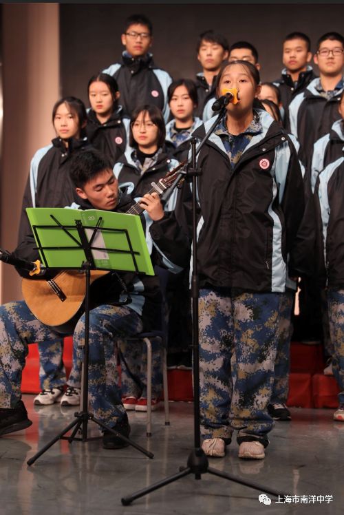 苦练军事技能,锤炼意志品质,迎着朝阳再出发_南洋中学