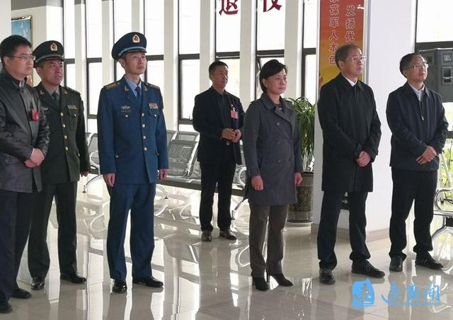 调研组一行在泗洪县退役军人服务中心调研市委常委,组织部部长过利平