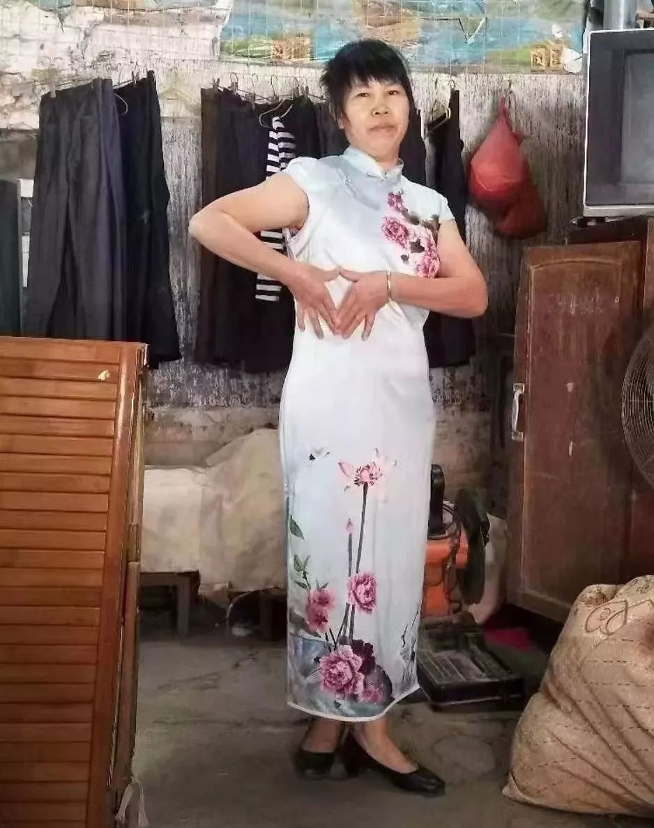 06黄丽红07黄莲08罗安凤09林云凤10林维琼11刘杰均12覃倩玲13覃月凤