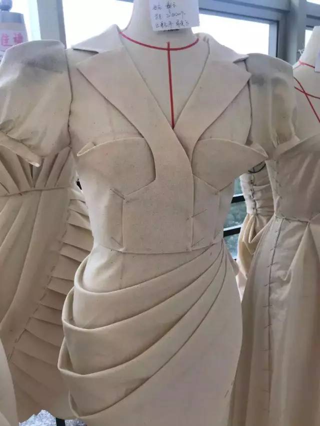 人台上的立体裁剪立体裁剪课程作业展示