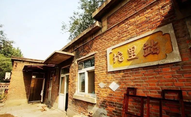 房山迈入城市轨道交通新时代!细数交通变迁难忘时刻_坨里
