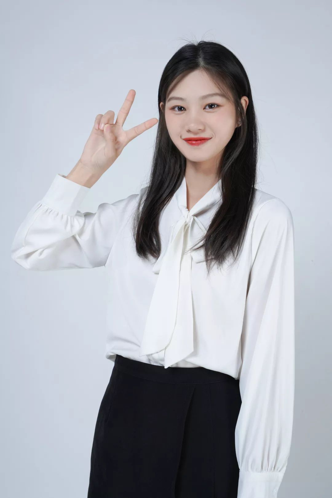 投出你的一票最佳人气主持人