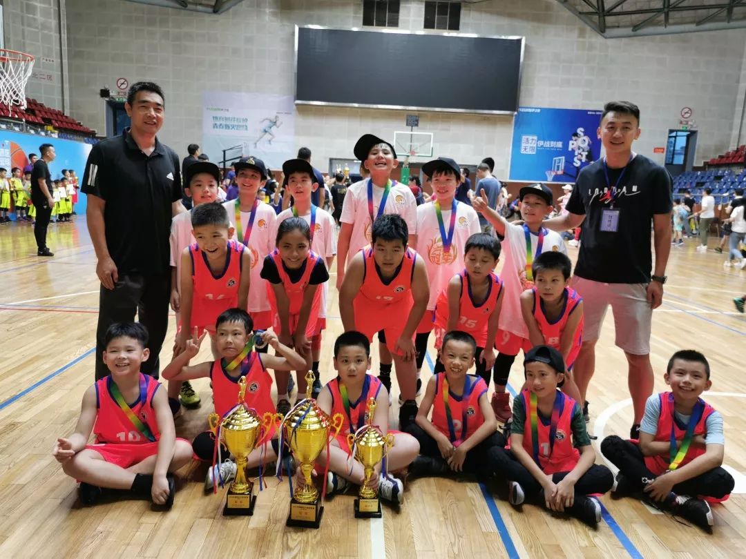 【校园动态】小篮球 大精彩——德胜小学在顺德首届小篮球联赛中取得
