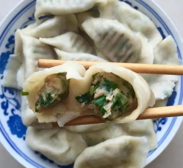 韭菜餃子餃子餡這樣調韭菜翠綠好吃不出水一週3次吃不夠