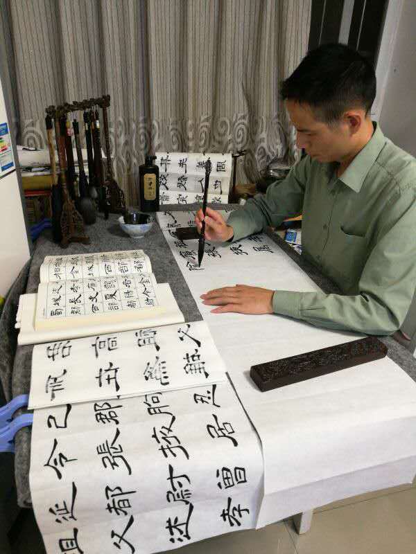 墨行无规道存久远书法家刘铁桥作品欣赏