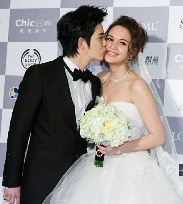 有种"混血"叫张榕容的女儿,当年最美杨贵妃,如今变成最丑女主