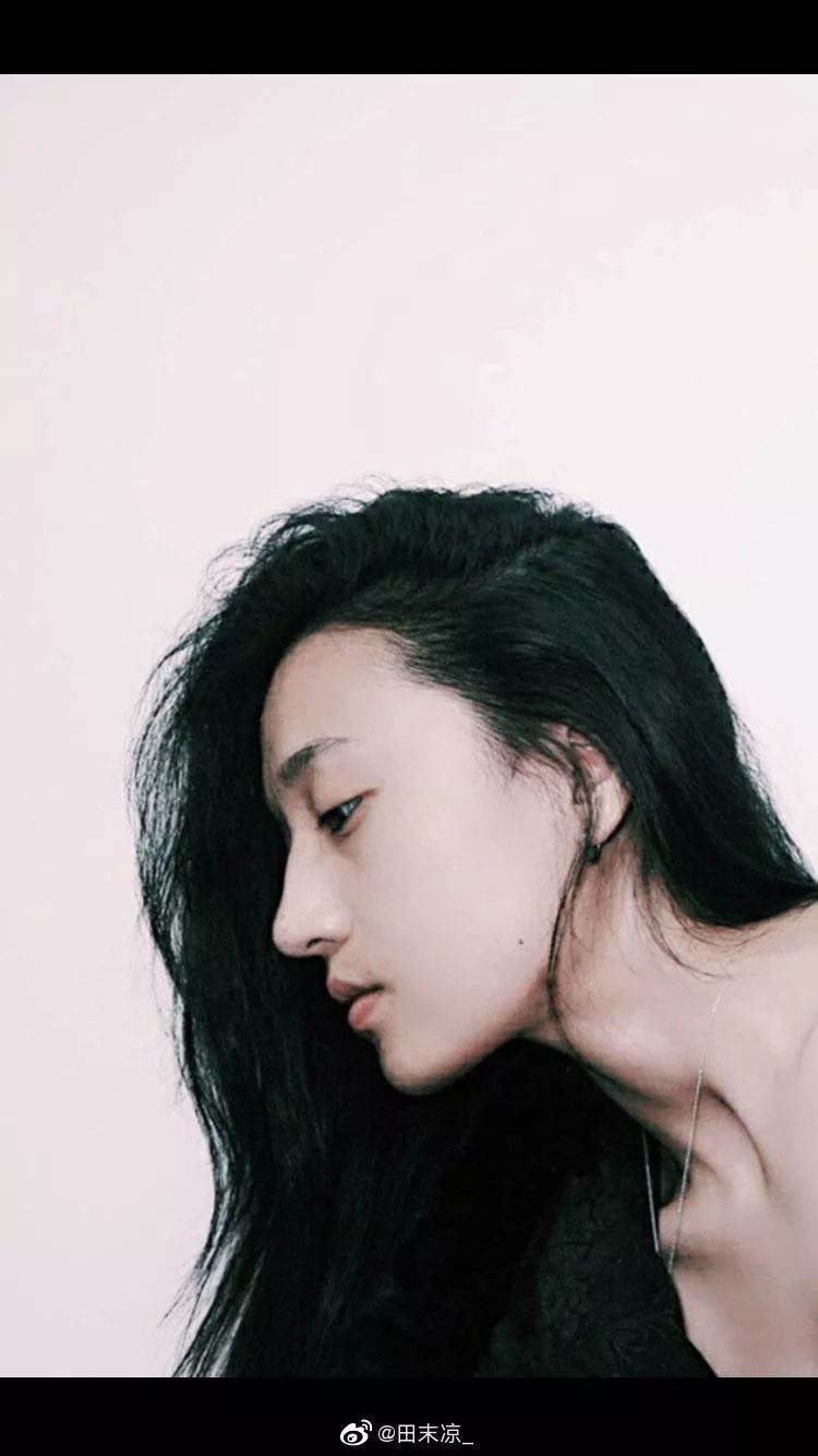 高鼻梁的女生能有多好看?啊啊啊妈妈我又恋爱啦!