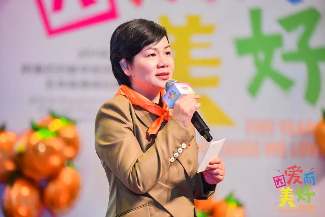 阿里巴巴大型狗粮现场~爱就是和你一起五年陈!_蒋芳