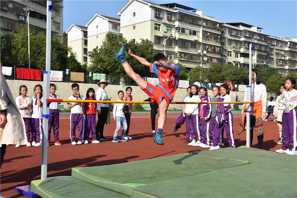 郴州市湘南小学第八届诗礼杯运动会
