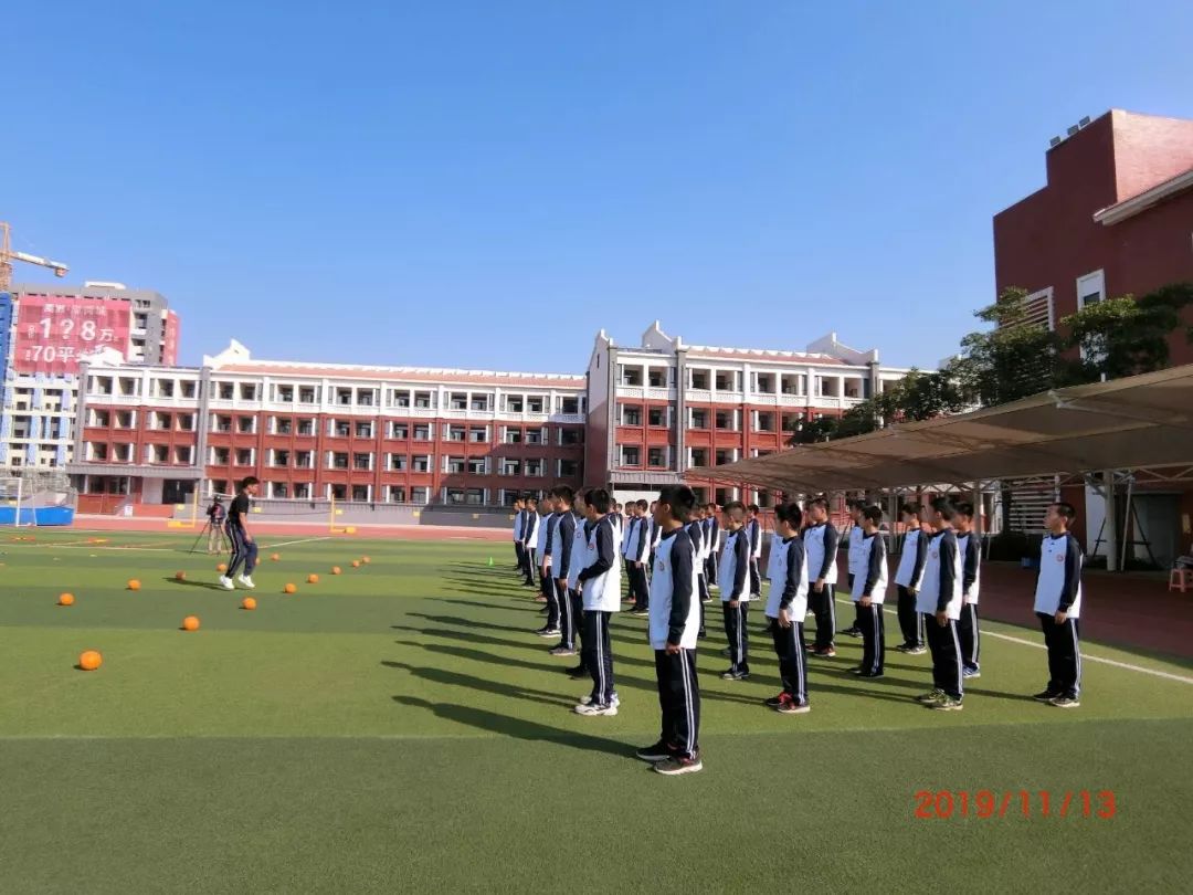 灌口中学义务教育小片区联合教研及教学开放活动