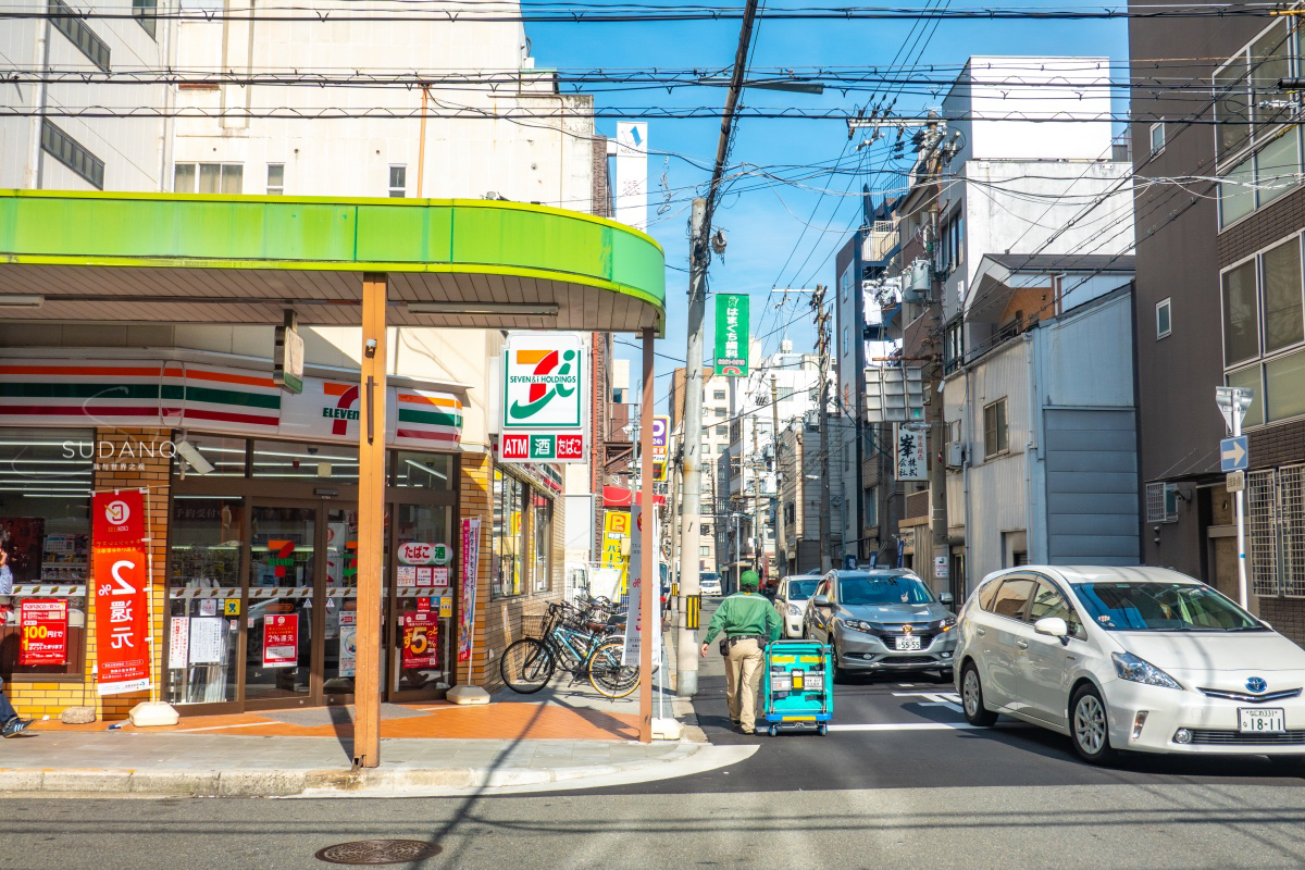 日本便利店为什么受欢迎？麻雀虽小，五脏俱全，比逛超市好玩