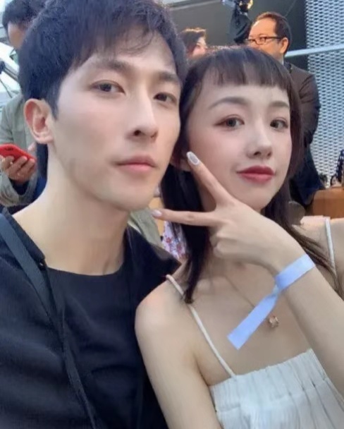 半藏森林和他男朋友的聊天记录,来学学"绿茶"怎样聊天_刘阳