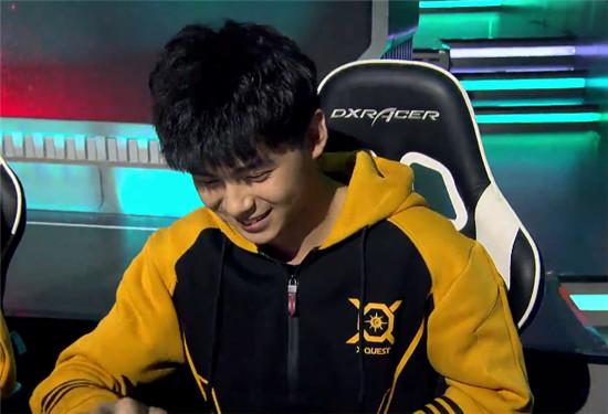 pel晋级赛:xqf拿下开门红!奇迹枪法一串三rng,伞兵极限吃鸡