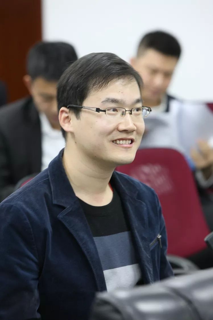 华北民航版奇葩说不更精彩