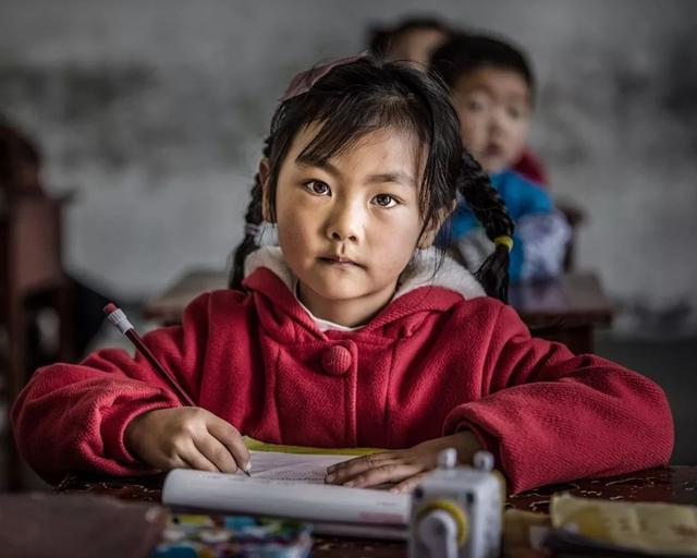 【关注】托起大山深处的梦—黄柏山希望小学