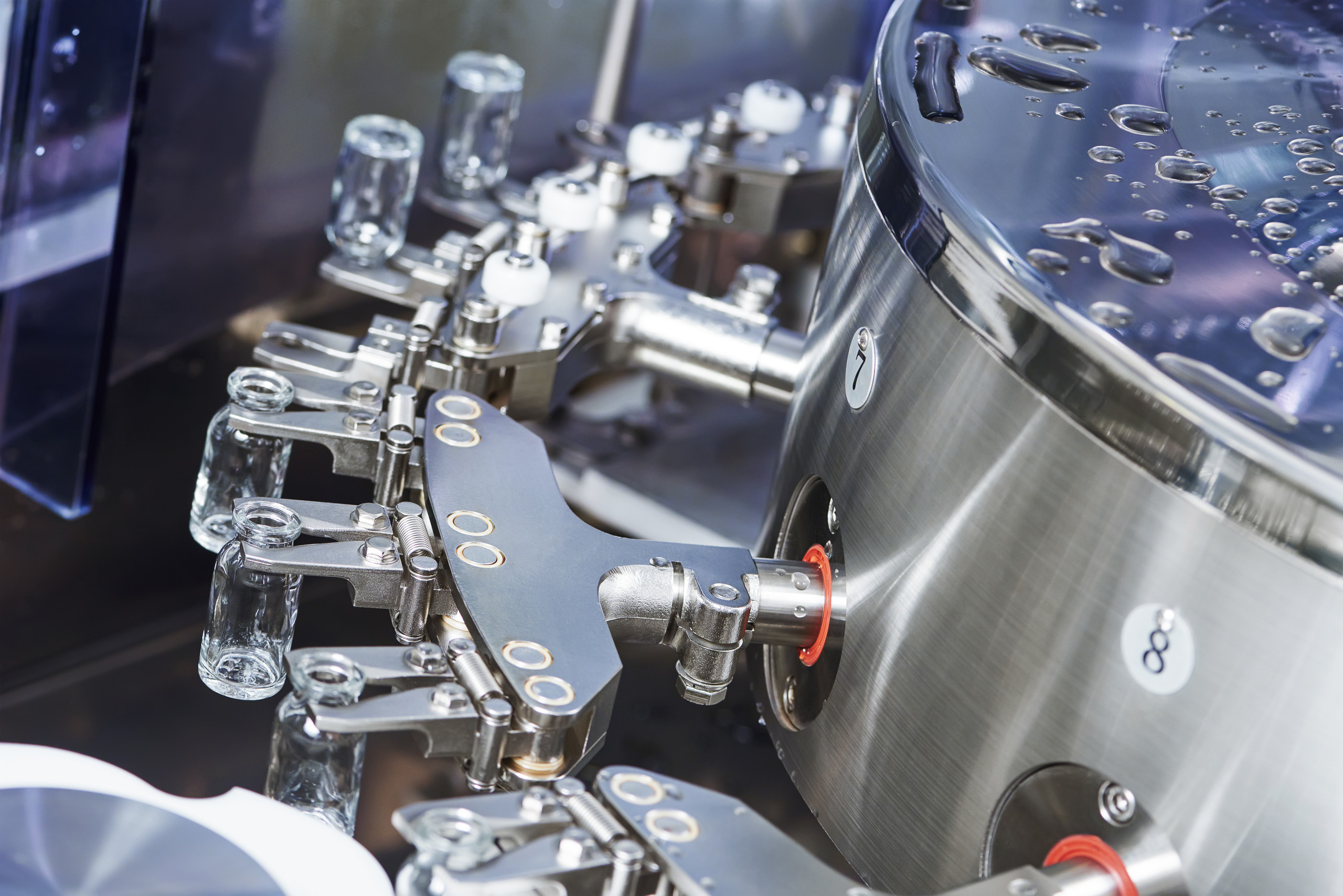 双鹭药业,现代制药逆势搅局?徐明波,周斌的四心思考