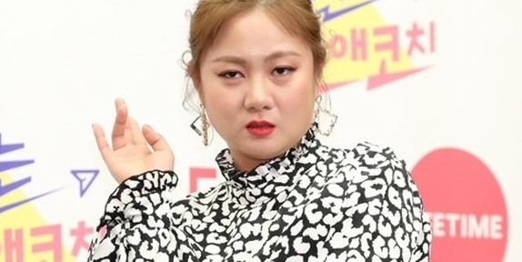 身高仅148厘米 承认整张脸都动过 朴娜莱为何仍能成为国民笑星?