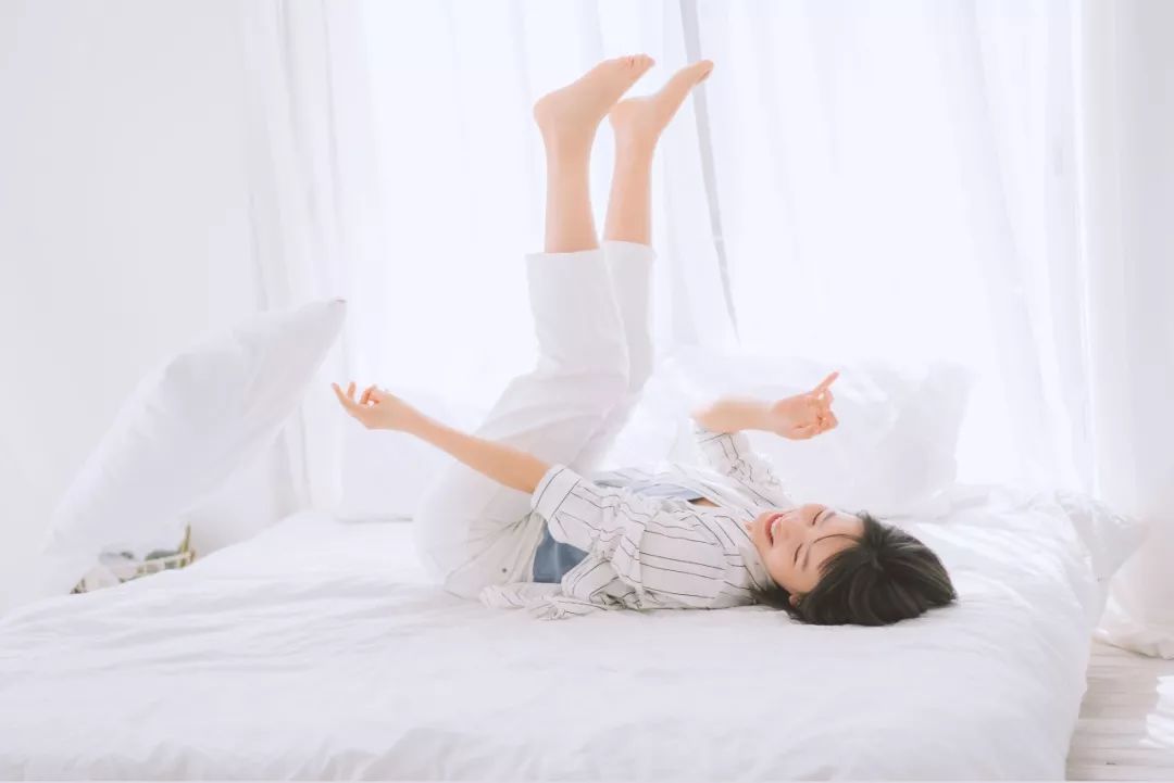 上官婉儿咬铁球流眼泪图片绝美却让人心疼注视她的眼泪