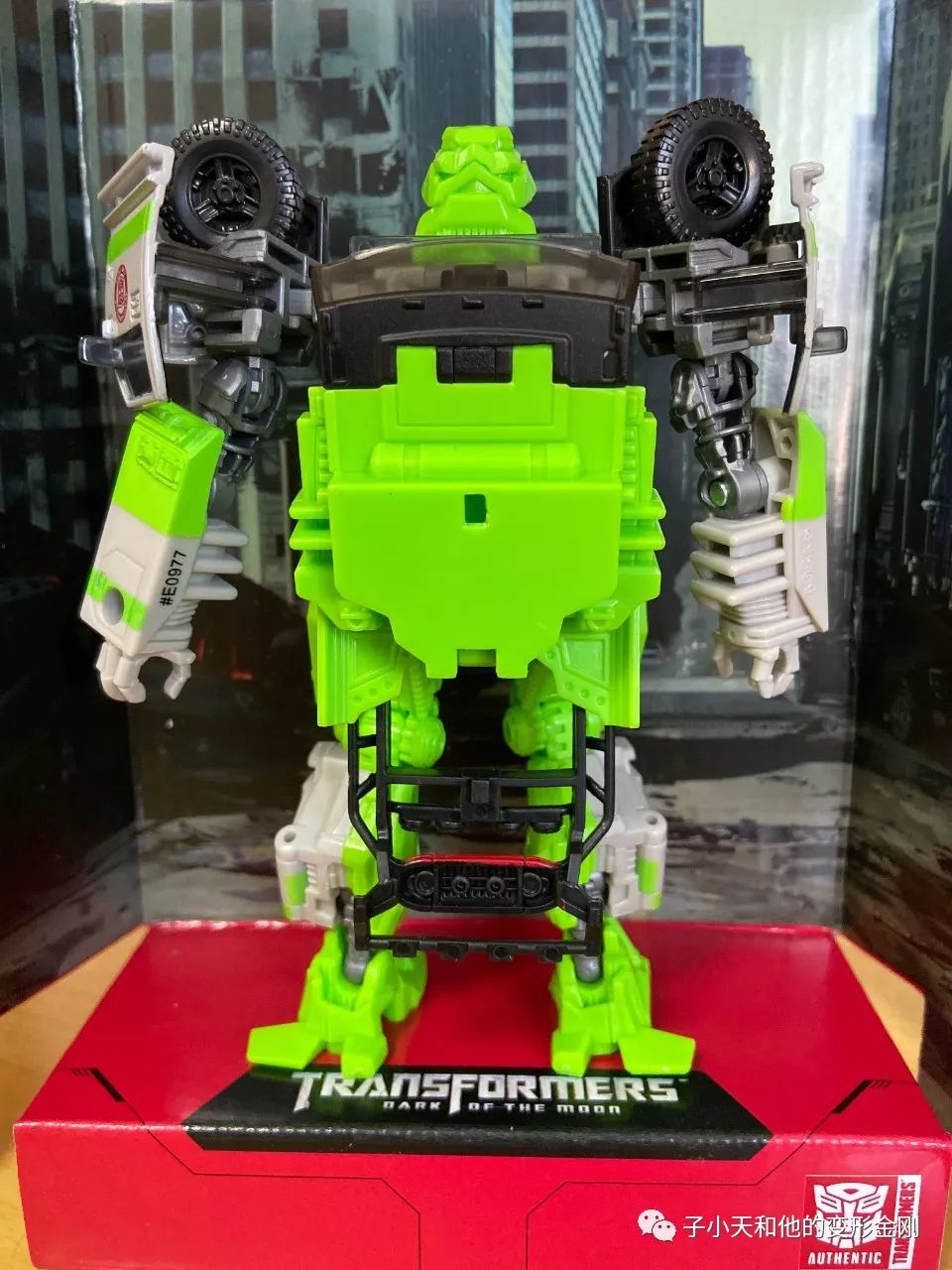 评玩具子小天movie杨测评变形金刚ss16绿色救护车博派的重要角色