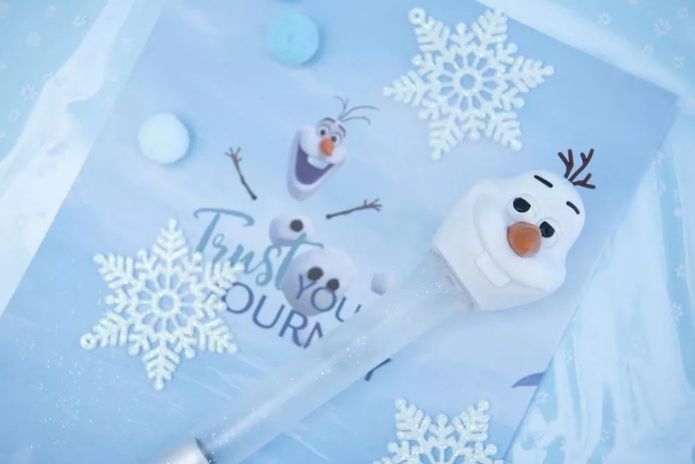 《冰雪奇缘2》| 穿不上elsa的公主裙,你还可以买它!