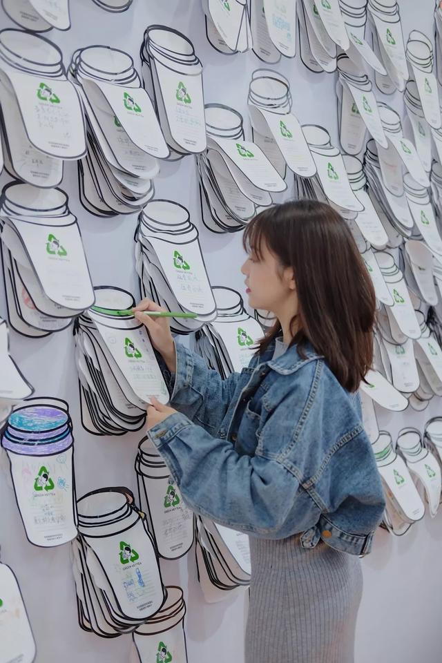 接下来「牛油果灵感加油站pop-up」小站,还将在11.22-11.