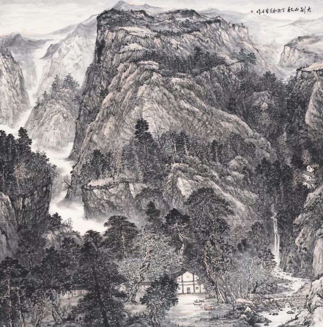 《大别山秋》 李平 200x200cm《泳池系列·6》 孙春龙 97x180cm《湖山