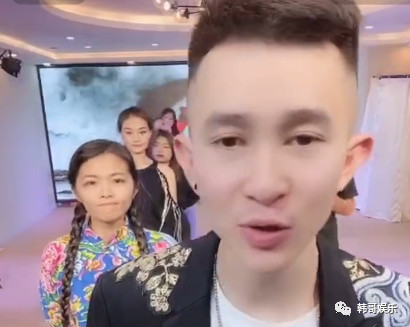 晚上屁孩直播表示明天半阳和李耀阳应该会来咱家,现在榜值就这样希望