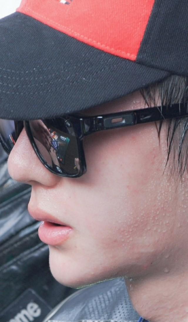 王一博皮肤好只是因为妆化得好