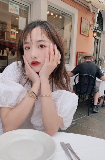 原创网红阿沁宣布和刘阳分手刘阳道歉回应对不起我做了不可原谅的事情