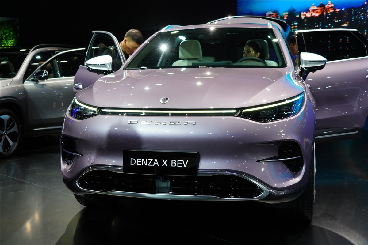 2019广州车展腾势x上市售价28983578万元