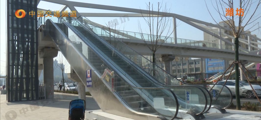金马怡园天桥扶梯试运行!_潍坊