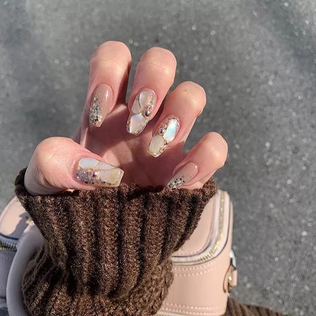 40款精选梯形甲,简约又时尚!_美甲