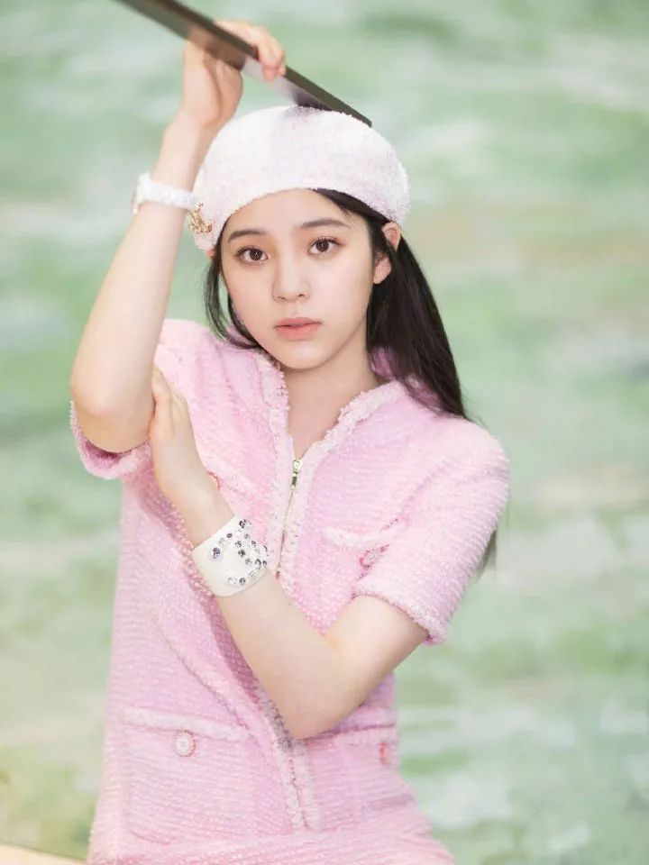 欧阳娜娜个人资料 43e6142d46b64262ae8fb52a7187002a.jpeg