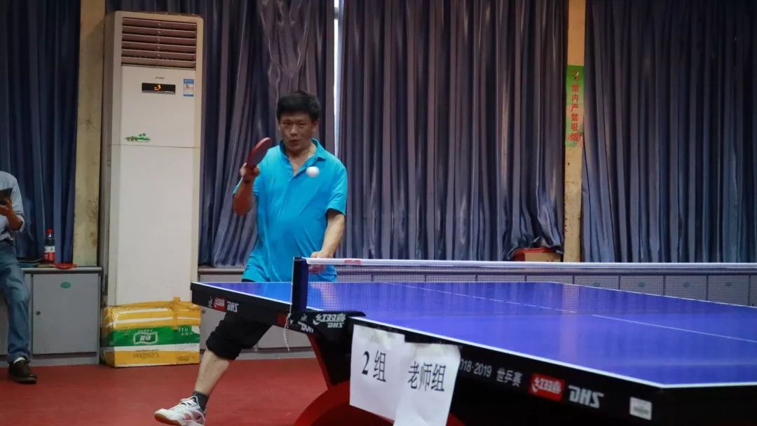 嘉宾~张桐老师最后晒一张全家福合影,我与导师在一起乒乓球赛圆满结束