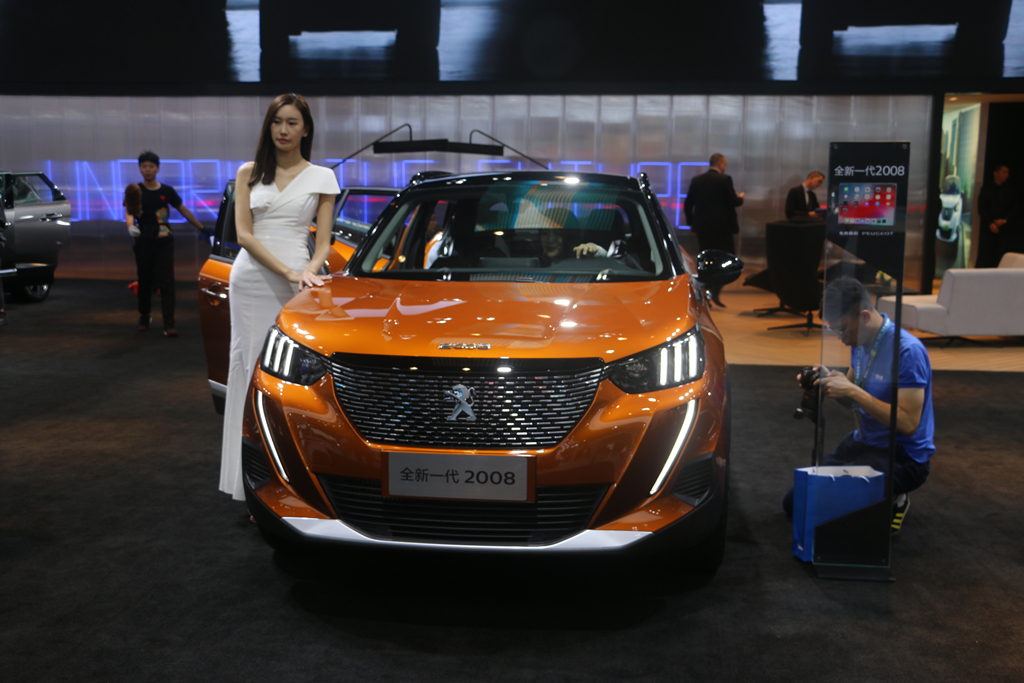 全新标致2008亮相广州车展,外观个性十足,三缸机你会买吗?