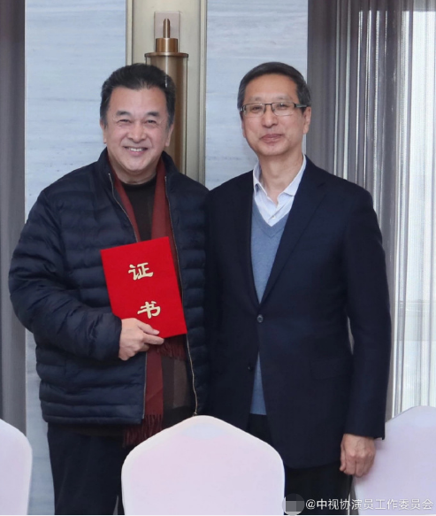 陈宝国接任黄宏担任中视协演员工作委员会会长 _中国
