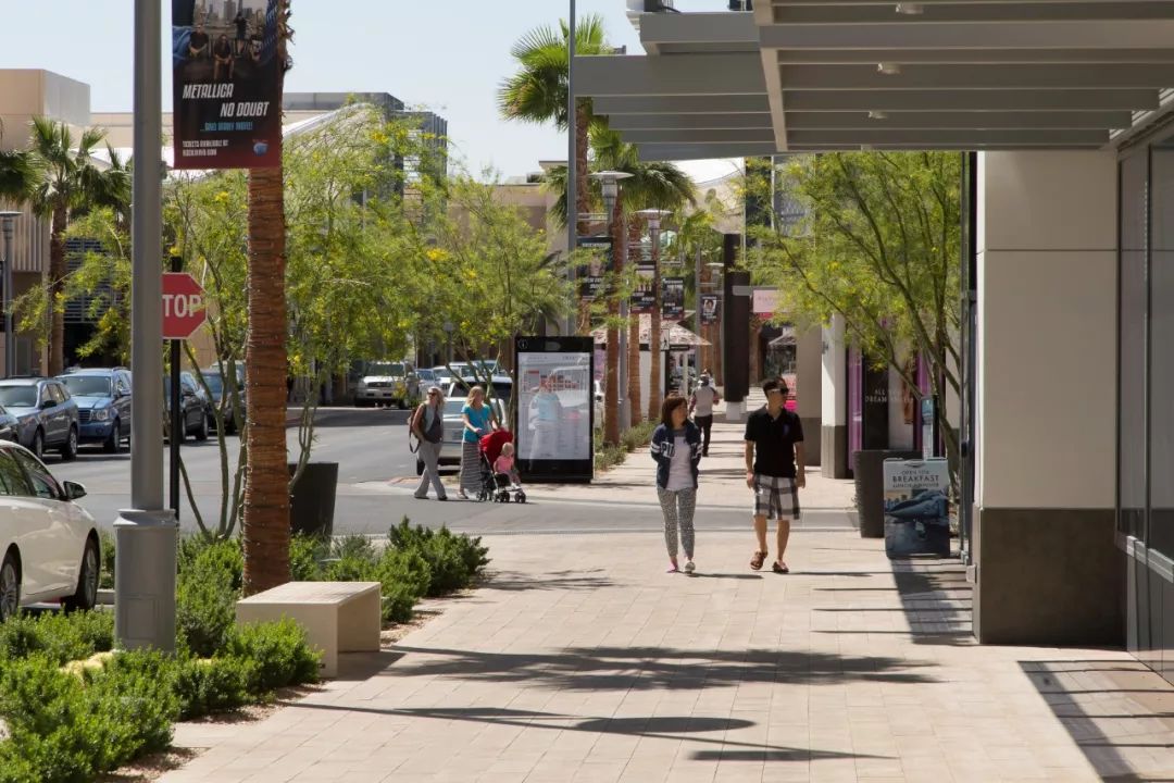 联合酋长国杰贝勒阿里市中心作为迪拜郊区主要综合体开发项目的第一