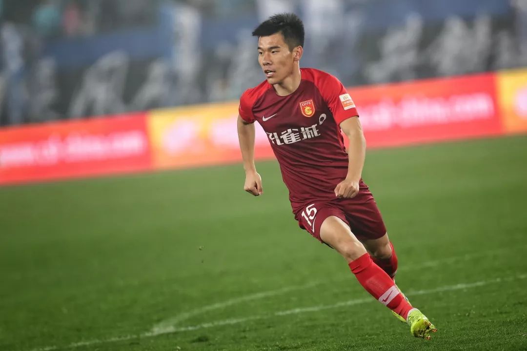 战报马尔康双响董学升破门河北华夏幸福33客平大连一方