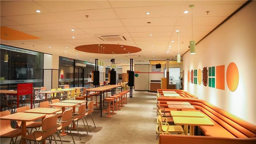 74陪伴我们成长的麦当劳进驻潮南香域广场