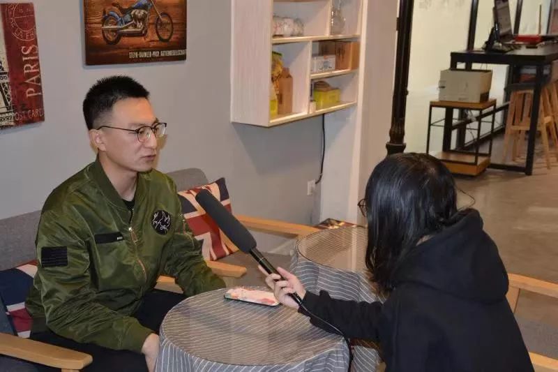 中山·人物|悬壶济世,医者仁心._贺志辉