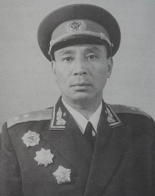 话说1938年9月,日军华北方面军司令官杉山元调集5万日军,对五台山地区