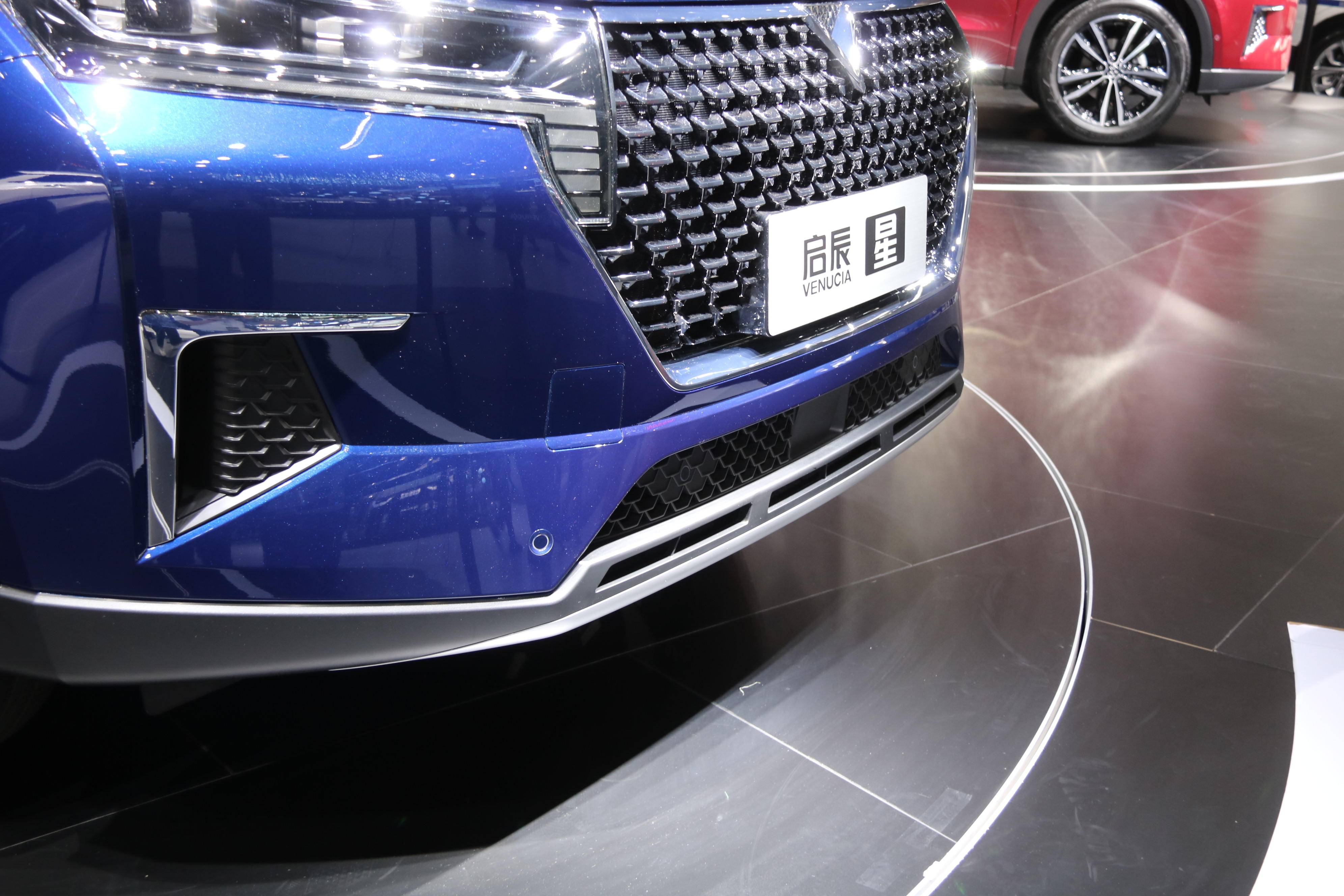 要当东风启辰suv排头兵广州车展实拍启辰星