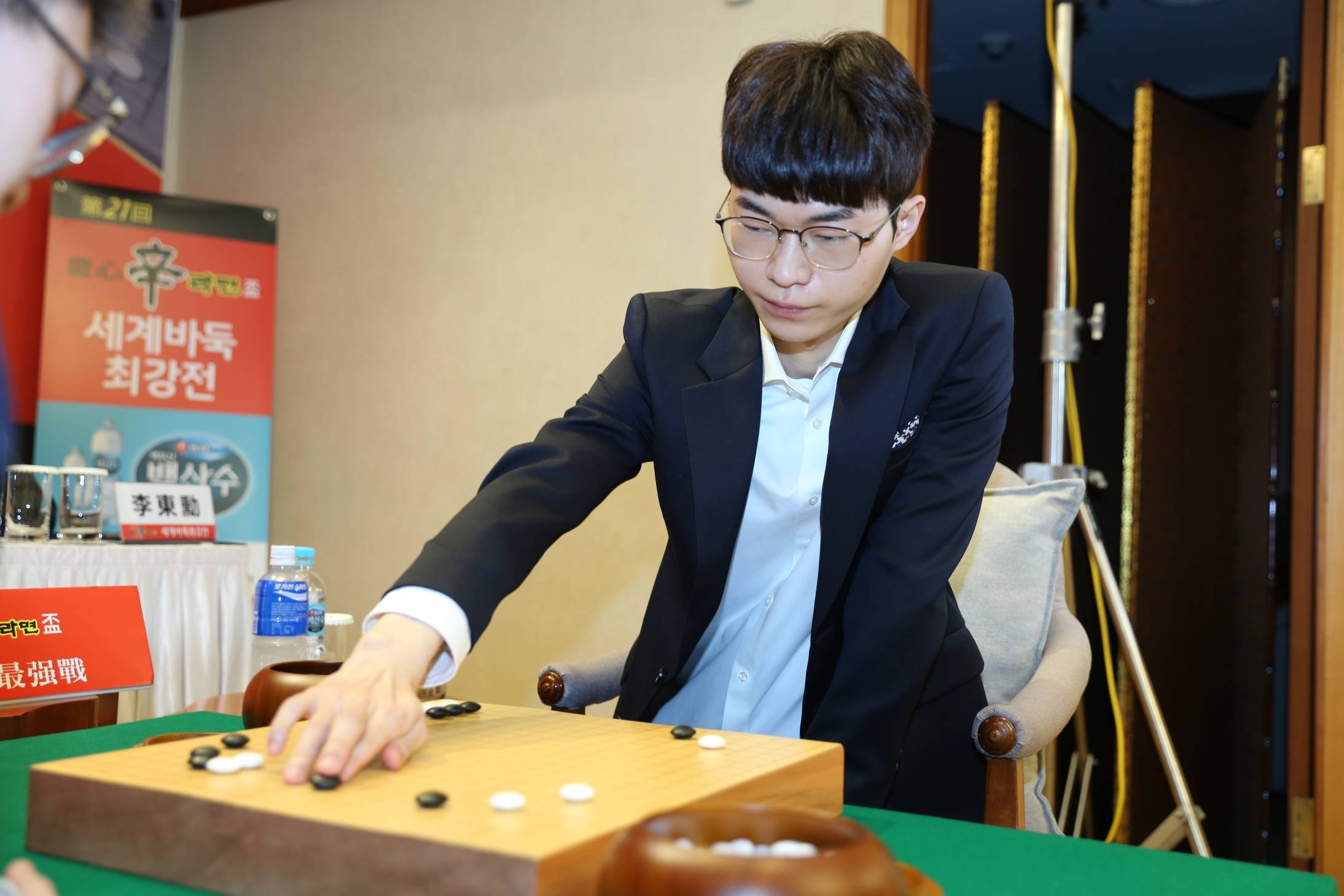 农心杯杨鼎新击败李东勋五连胜获下届免选