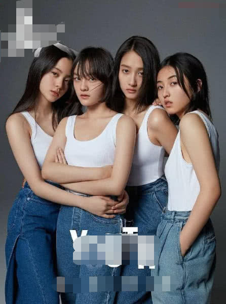 原创当22岁关晓彤与19岁欧阳娜娜一起走红毯身高萌差是亮点
