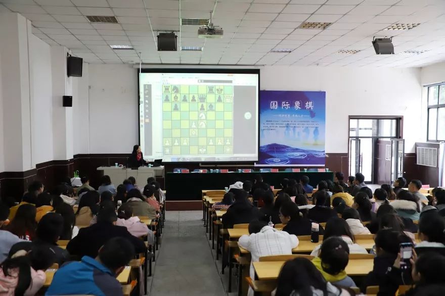 国际象棋西部大学推广工程 梁志华林卫国走进甘肃兰州