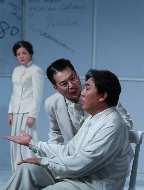 话剧哥本哈根北京站体味戏剧新经典