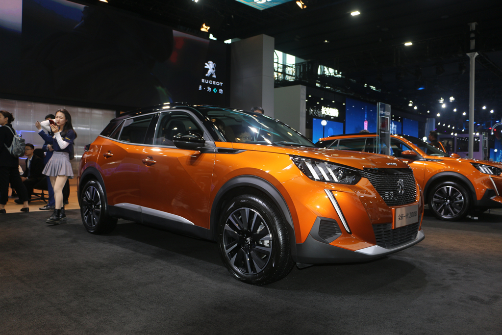 全新标致2008亮相广州车展,外观个性十足,三缸机你会买吗?